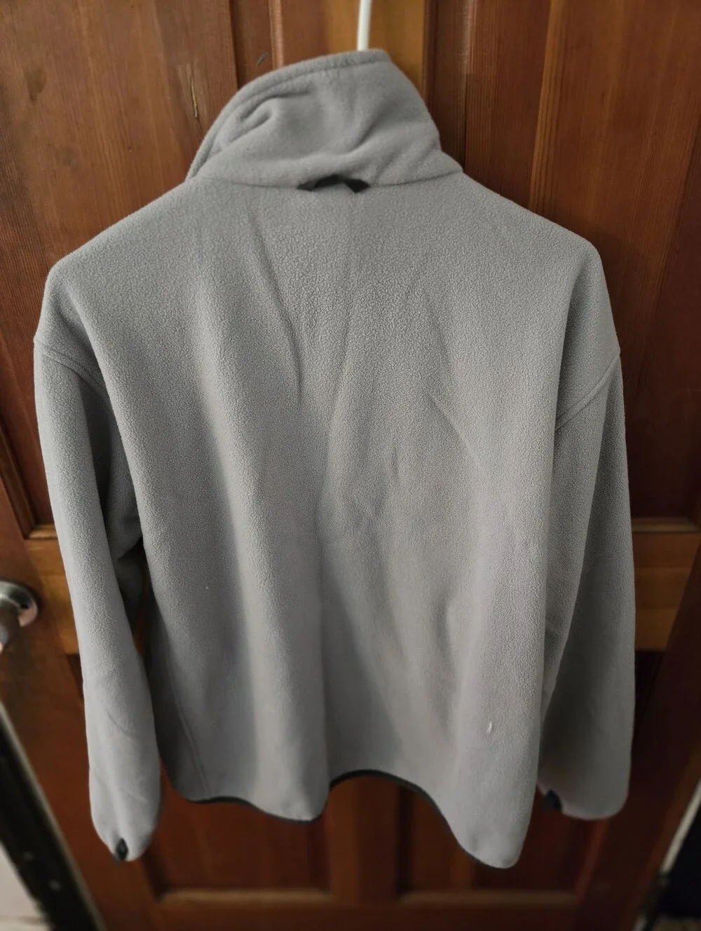 The North Face Light Gray Full‑Zip Fleece Jacket